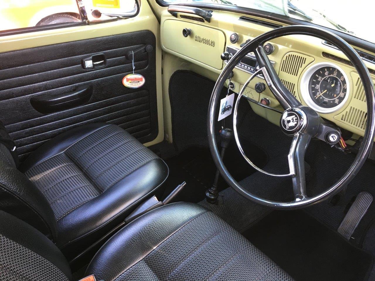 1971 Beetle Interior